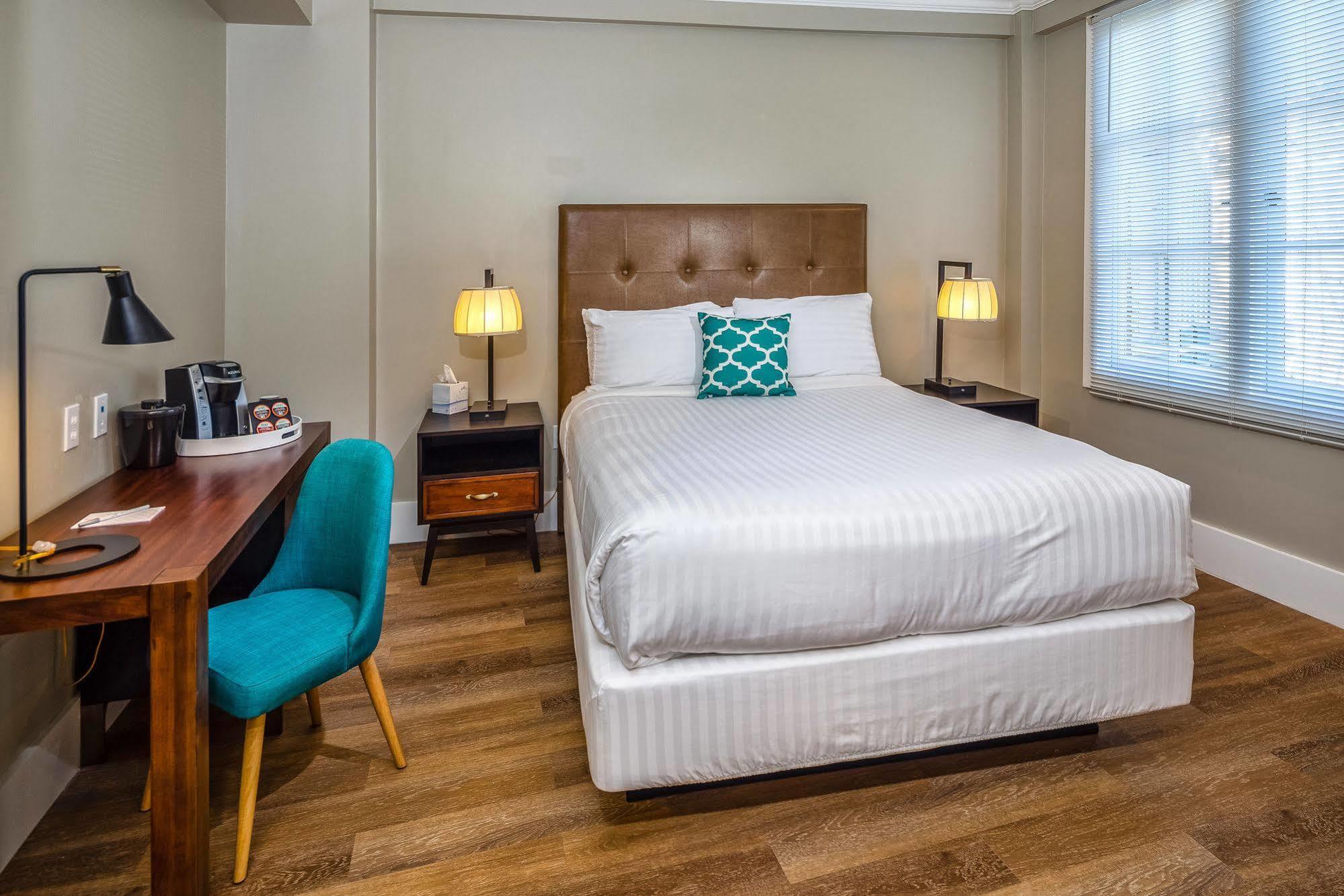 Hotel Petaluma, Ascend Hotel Collection Bagian luar foto